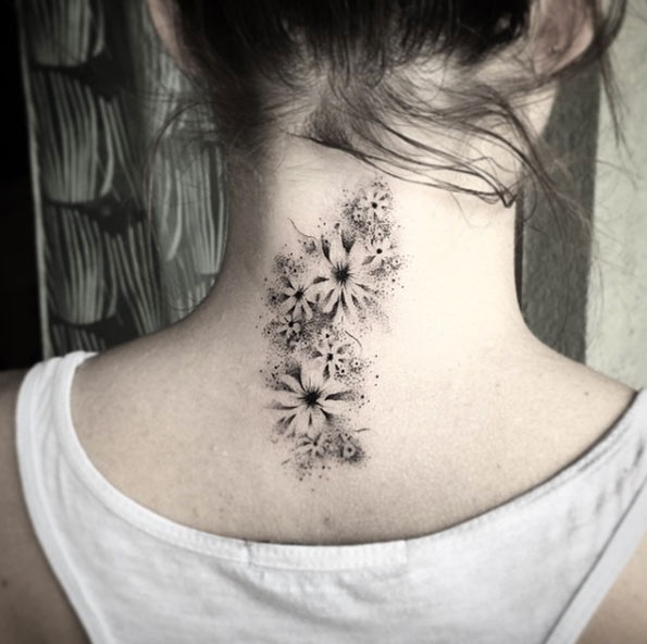 40 Beautiful Back Neck Tattoos For Women Back Of Neck Tattoo Neck 40 Beautiful Back Neck Tattoos For Women Back Of Neck Tattoo Neck