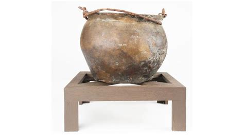 Bbc A History Of The World Object Roman Copper Cooking Pot Bbc A History Of The World Object Roman Copper Cooking Pot