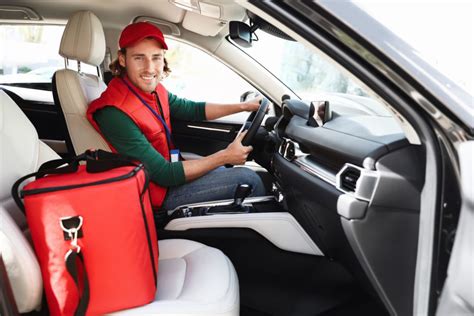 Can You Be A Delivery Driver At 17