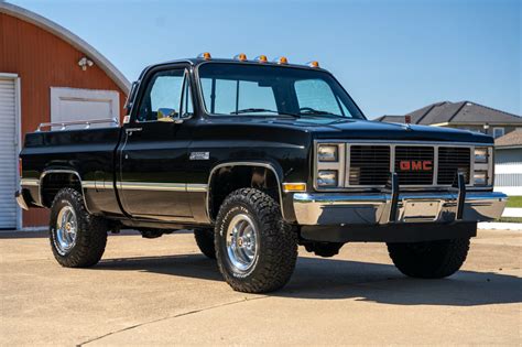 5 Classic GMC Trucks