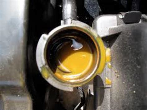 Head Gasket Leak Symptoms