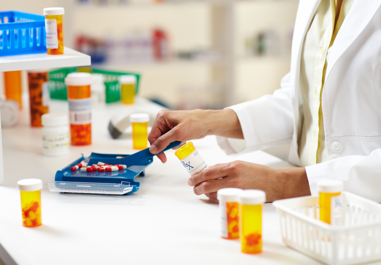 How To Become A Pharmacy Technician