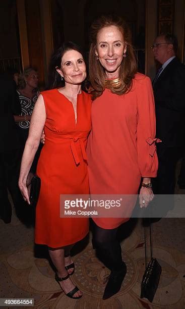 Lori Fink Foto E Immagini Stock Getty Images Lori Fink Foto E Immagini Stock Getty Images