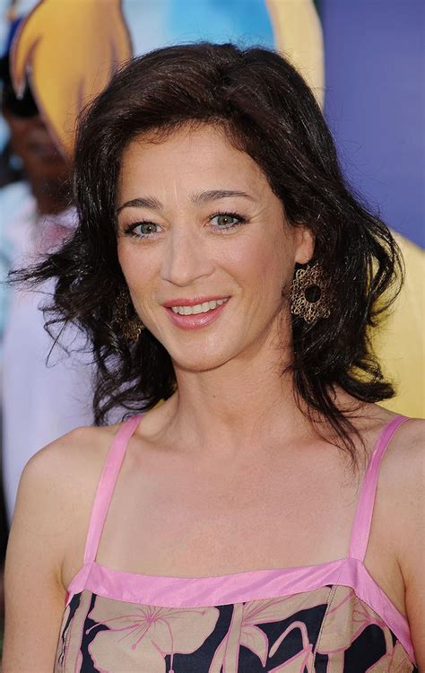 Moira Kelly Nude
